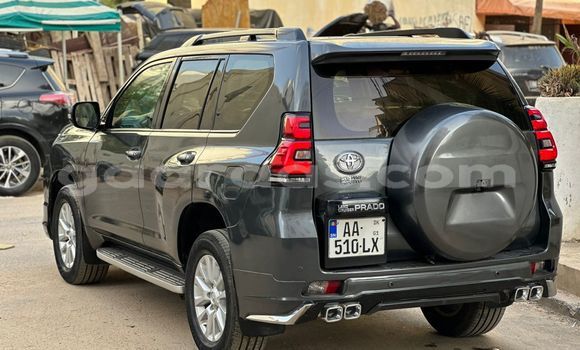 Acheter Import Voiture Toyota Land Cruiser Prado Gris à Dakar, Dakar Acheter Import Voiture Toyota Land Cruiser Prado Gris à Dakar, Dakar