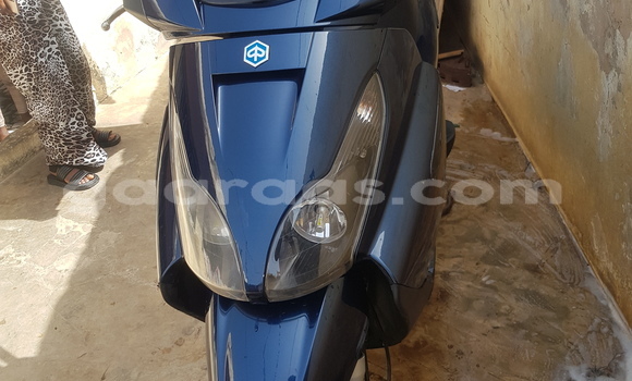 Acheter Neuf Moto Piaggio BV Bleu à Dakar, Dakar Acheter Neuf Moto Piaggio BV Bleu à Dakar, Dakar