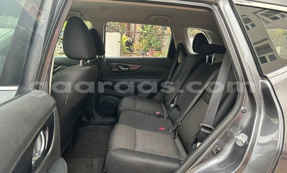 Acheter Import Voiture Nissan Rogue Gris à Dakar, Dakar Acheter Import Voiture Nissan Rogue Gris à Dakar, Dakar