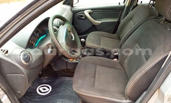 Dieundeu Occasion Dacia Sandero Silver Auto in Dakar in Dakar Dieundeu Occasion Dacia Sandero Silver Auto in Dakar in Dakar