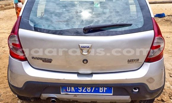 Dieundeu Occasion Dacia Sandero Silver Auto in Dakar in Dakar Dieundeu Occasion Dacia Sandero Silver Auto in Dakar in Dakar