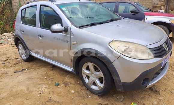 Dieundeu Occasion Dacia Sandero Silver Auto in Dakar in Dakar Dieundeu Occasion Dacia Sandero Silver Auto in Dakar in Dakar