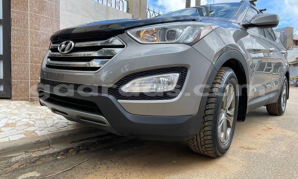 Acheter Import Voiture Hyundai Santa Fe Gris à Dakar, Dakar Acheter Import Voiture Hyundai Santa Fe Gris à Dakar, Dakar