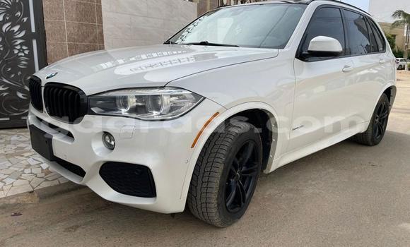 Acheter Import Voiture BMW X5 Blanc à Dakar, Dakar