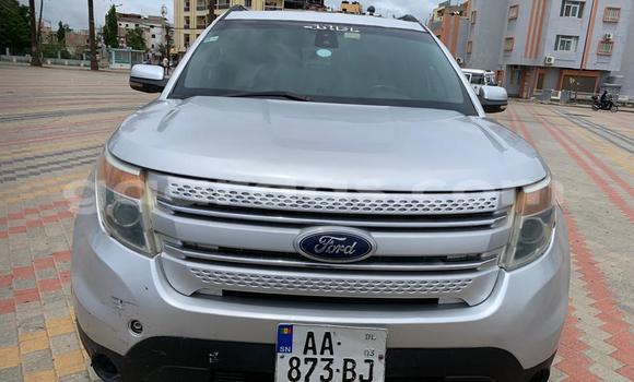 Dieundeu Occasion Ford Explorer Silver Auto in Dakar in Dakar Dieundeu Occasion Ford Explorer Silver Auto in Dakar in Dakar