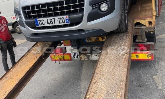 Dieundeu Imported Peugeot 3008 Silver Auto in Dakar in Dakar Dieundeu Imported Peugeot 3008 Silver Auto in Dakar in Dakar