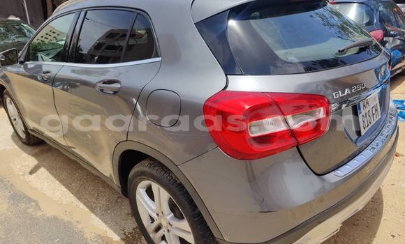 Buy Used Mercedes‒Benz GLA-klasse Beige Car in Dakar in Dakar Buy Used Mercedes‒Benz GLA-klasse Beige Car in Dakar in Dakar