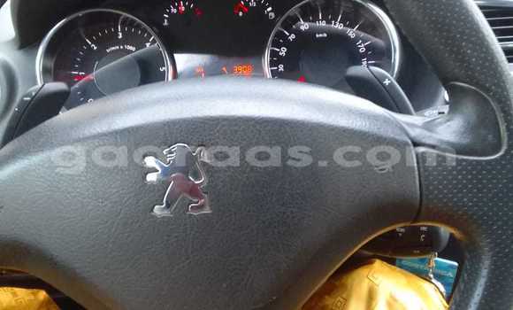 Buy Used Peugeot 3008 Silver Car in Dakar in Dakar Buy Used Peugeot 3008 Silver Car in Dakar in Dakar