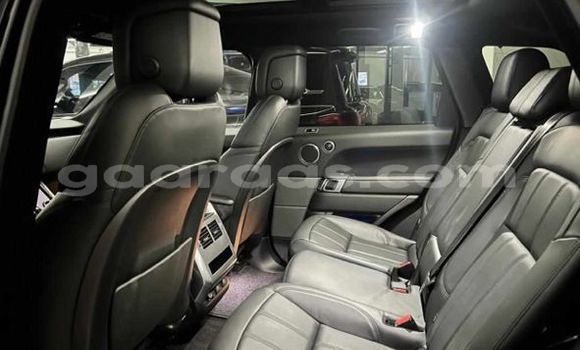Dieundeu Occasion Land Rover Range Rover Sport Black Auto in Dakar in Dakar Dieundeu Occasion Land Rover Range Rover Sport Black Auto in Dakar in Dakar