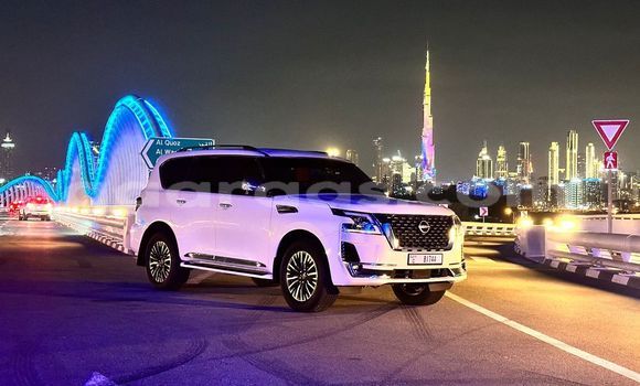 Dieundeu Occasion Nissan Patrol White Auto in Dakar in Dakar Dieundeu Occasion Nissan Patrol White Auto in Dakar in Dakar