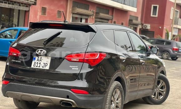 Dieundeu Occasion Hyundai Santa Fe Black Auto in Dakar in Dakar Dieundeu Occasion Hyundai Santa Fe Black Auto in Dakar in Dakar
