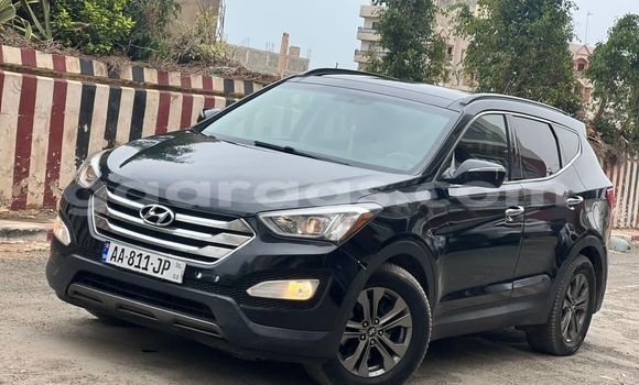 Dieundeu Occasion Hyundai Santa Fe Black Auto in Dakar in Dakar Dieundeu Occasion Hyundai Santa Fe Black Auto in Dakar in Dakar