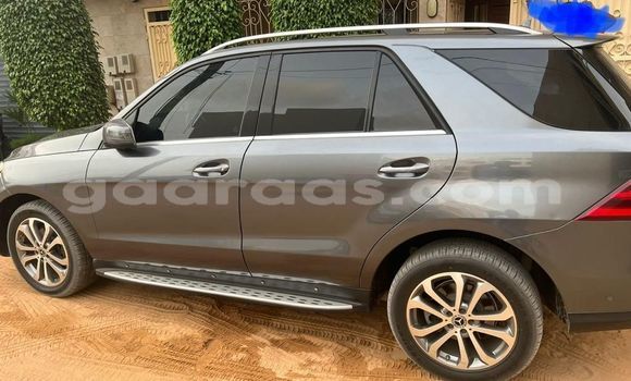 Acheter Occasion Voiture Mercedes‒Benz GLE Gris à Dakar, Dakar Acheter Occasion Voiture Mercedes‒Benz GLE Gris à Dakar, Dakar