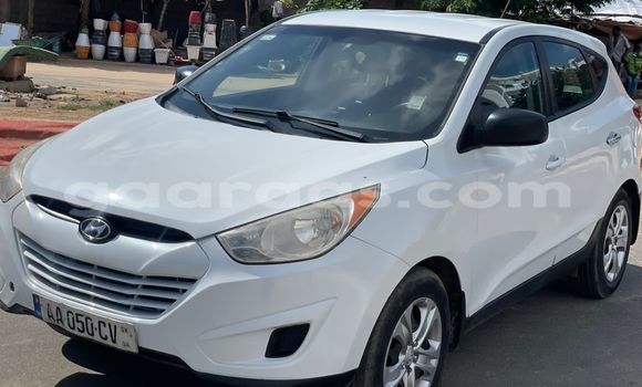 Buy Used Hyundai Tucson White Car in Dakar in Dakar