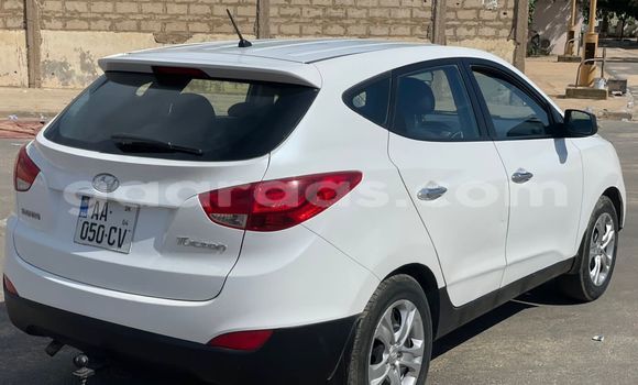 Dieundeu Occasion Hyundai Tucson White Auto in Dakar in Dakar Dieundeu Occasion Hyundai Tucson White Auto in Dakar in Dakar