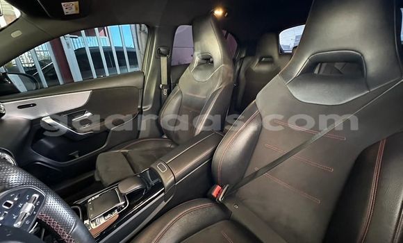 Dieundeu Beess Mercedes‒Benz CLA-klasse Silver Auto in Dakar in Dakar Dieundeu Beess Mercedes‒Benz CLA-klasse Silver Auto in Dakar in Dakar