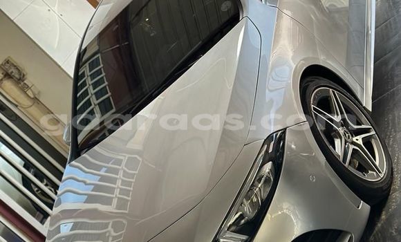 Dieundeu Beess Mercedes‒Benz CLA-klasse Silver Auto in Dakar in Dakar Dieundeu Beess Mercedes‒Benz CLA-klasse Silver Auto in Dakar in Dakar