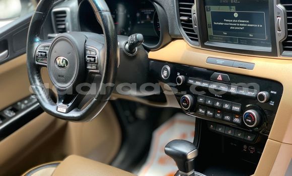 Buy Used Kia Sportage White Car in Dakar in Dakar Buy Used Kia Sportage White Car in Dakar in Dakar