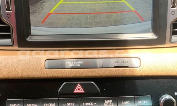 Buy Used Kia Sportage White Car in Dakar in Dakar Buy Used Kia Sportage White Car in Dakar in Dakar