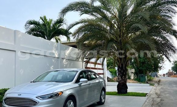 Dieundeu Occasion Ford Fusion Silver Auto in Dakar in Dakar Dieundeu Occasion Ford Fusion Silver Auto in Dakar in Dakar