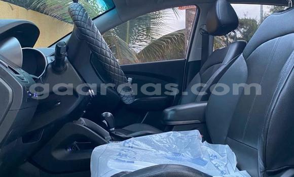 Buy Used Hyundai Tucson White Car in Rufisque in Dakar Buy Used Hyundai Tucson White Car in Rufisque in Dakar