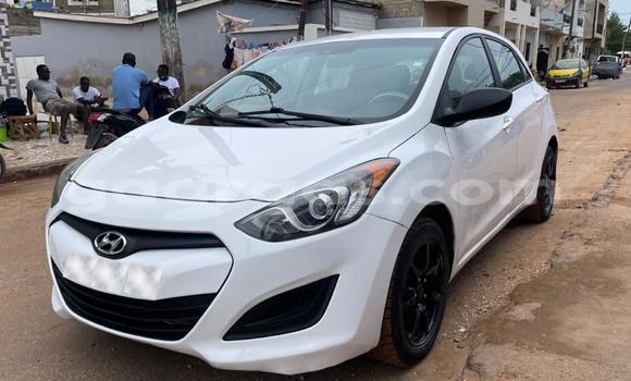 Acheter Import Voiture Hyundai Elantra Blanc à Dakar, Dakar Acheter Import Voiture Hyundai Elantra Blanc à Dakar, Dakar