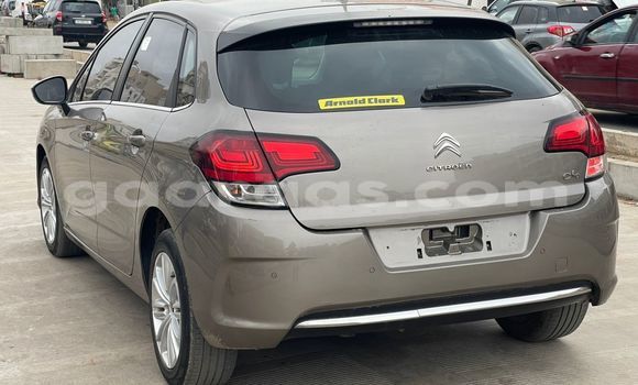 Acheter Import Voiture Citroen C4 Beige à Dakar, Dakar Acheter Import Voiture Citroen C4 Beige à Dakar, Dakar