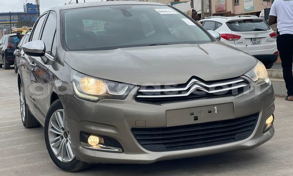 Acheter Import Voiture Citroen C4 Beige à Dakar, Dakar Acheter Import Voiture Citroen C4 Beige à Dakar, Dakar