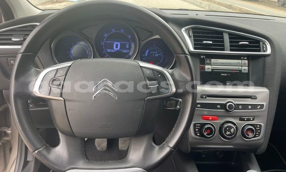 Acheter Import Voiture Citroen C4 Beige à Dakar, Dakar Acheter Import Voiture Citroen C4 Beige à Dakar, Dakar