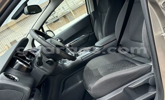 Buy Import Peugeot 3008 Beige Car in Dakar in Dakar Buy Import Peugeot 3008 Beige Car in Dakar in Dakar