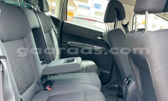 Buy Import Peugeot 3008 Beige Car in Dakar in Dakar Buy Import Peugeot 3008 Beige Car in Dakar in Dakar