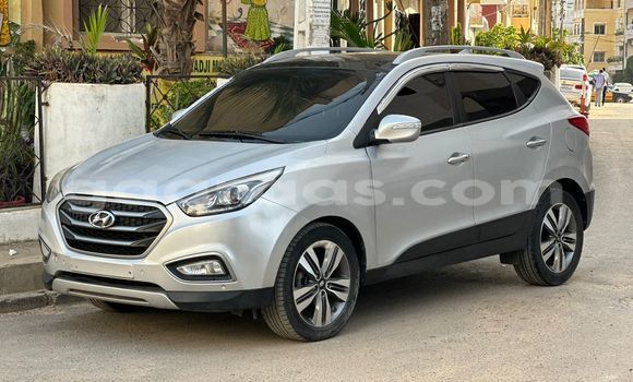 Buy Import Hyundai Tucson Silver Car in Dakar in Dakar Buy Import Hyundai Tucson Silver Car in Dakar in Dakar