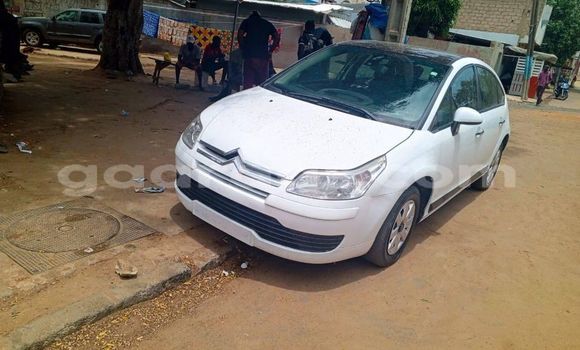 Buy Used Citroen C4 White Car in Dakar in Dakar Buy Used Citroen C4 White Car in Dakar in Dakar