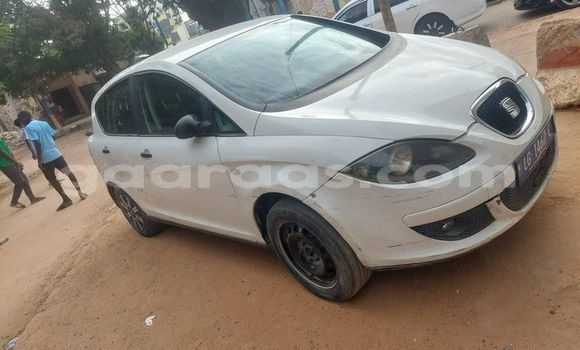 Buy Used Peugeot 1007 White Car in Dakar in Dakar Buy Used Peugeot 1007 White Car in Dakar in Dakar