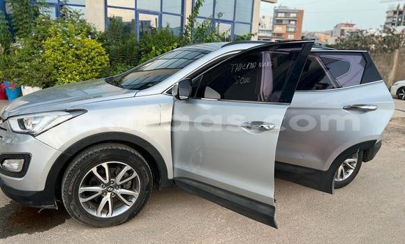 Acheter Import Voiture Hyundai Santa Fe Blanc à Dakar, Dakar