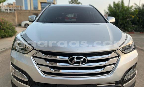 Acheter Import Voiture Hyundai Santa Fe Blanc à Dakar, Dakar Acheter Import Voiture Hyundai Santa Fe Blanc à Dakar, Dakar