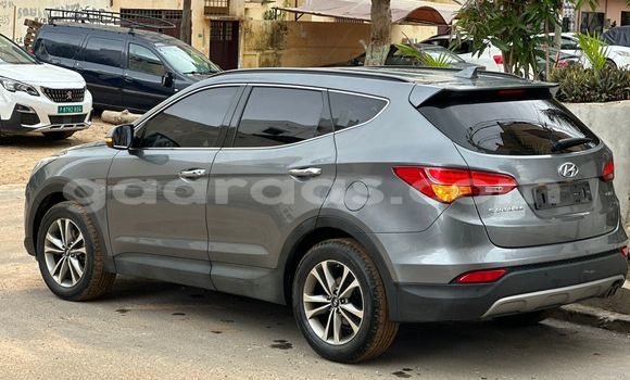 Buy Import Hyundai Santa Fe Silver Car in Dakar in Dakar Buy Import Hyundai Santa Fe Silver Car in Dakar in Dakar
