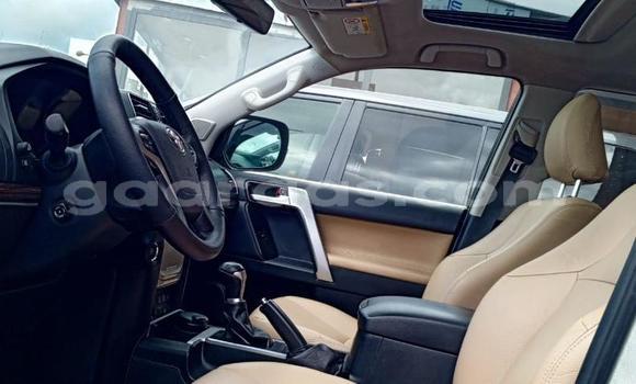 Buy Used Toyota Prado White Car in Dakar in Dakar Buy Used Toyota Prado White Car in Dakar in Dakar