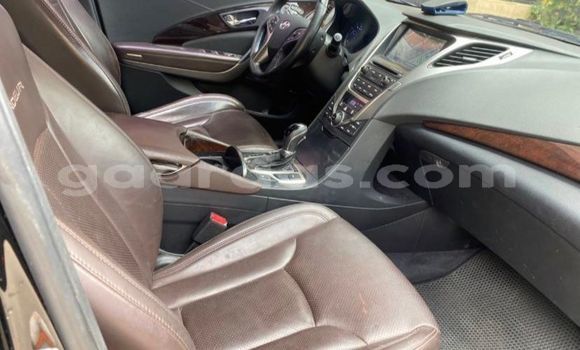 Acheter Import Voiture Hyundai Grandeur Noir à Dakar, Dakar Acheter Import Voiture Hyundai Grandeur Noir à Dakar, Dakar