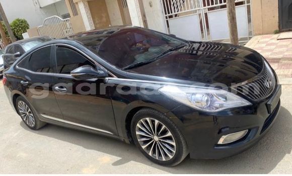 Acheter Import Voiture Hyundai Grandeur Noir à Dakar, Dakar Acheter Import Voiture Hyundai Grandeur Noir à Dakar, Dakar
