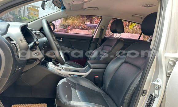 Acheter Import Voiture Kia Sportage Gris à Dakar, Dakar Acheter Import Voiture Kia Sportage Gris à Dakar, Dakar