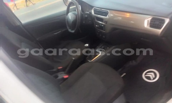 Acheter Occasion Voiture Citroen C-Elysee Blanc à Dakar, Dakar Acheter Occasion Voiture Citroen C-Elysee Blanc à Dakar, Dakar