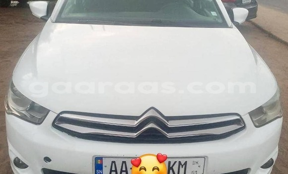 Acheter Occasion Voiture Citroen C-Elysee Blanc à Dakar, Dakar Acheter Occasion Voiture Citroen C-Elysee Blanc à Dakar, Dakar