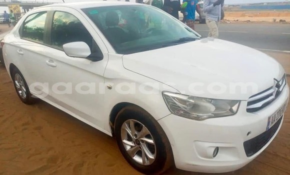 Acheter Occasion Voiture Citroen C-Elysee Blanc à Dakar, Dakar Acheter Occasion Voiture Citroen C-Elysee Blanc à Dakar, Dakar