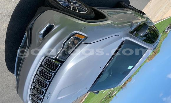 Buy Import Jeep Grand Cherokee Silver Car in Dakar in Dakar Buy Import Jeep Grand Cherokee Silver Car in Dakar in Dakar