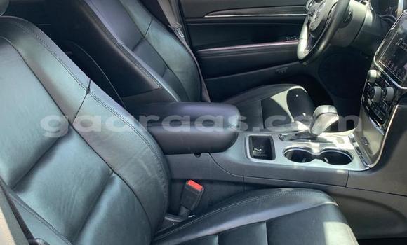 Buy Import Jeep Grand Cherokee Silver Car in Dakar in Dakar Buy Import Jeep Grand Cherokee Silver Car in Dakar in Dakar