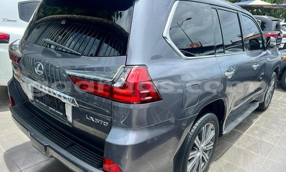 Dieundeu Imported Lexus LX 570 Silver Auto in Dakar in Dakar Dieundeu Imported Lexus LX 570 Silver Auto in Dakar in Dakar