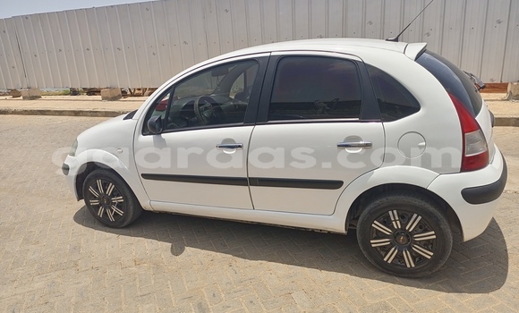 Acheter Occasion Voiture Citroen C3 Blanc à Dakar, Dakar Acheter Occasion Voiture Citroen C3 Blanc à Dakar, Dakar