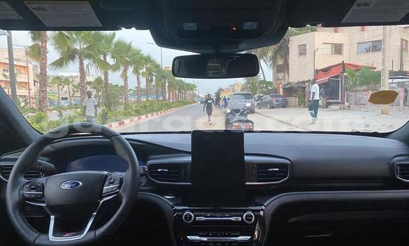 Acheter Import Voiture Ford Explorer Noir à Dakar, Dakar Acheter Import Voiture Ford Explorer Noir à Dakar, Dakar