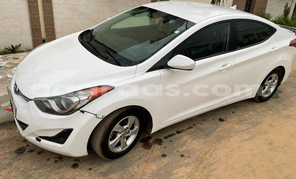 Buy Used Hyundai Elantra White Car in Dakar in Dakar Buy Used Hyundai Elantra White Car in Dakar in Dakar